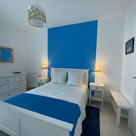 T2 2* Avec Balcon Et Parking à 250m De La - Fr-1-738-37 Royan