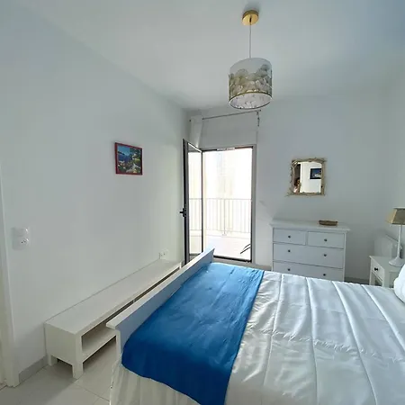 Apartamento T2 2* Avec Balcon Et Parking à 250m De La - Fr-1-738-37 *